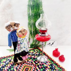 ایستاده پدربزرگ مادربزرگ